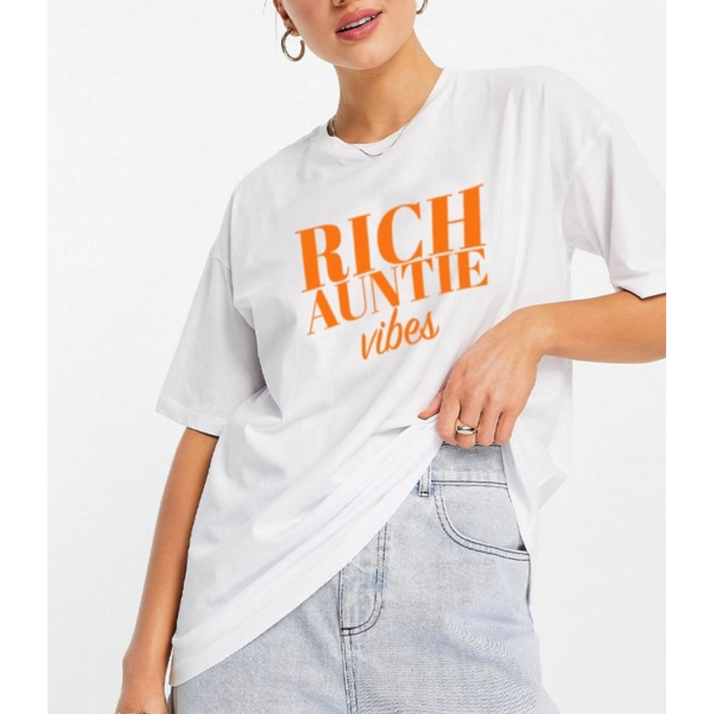 Rich Auntie Vibes Tee-White/Orange